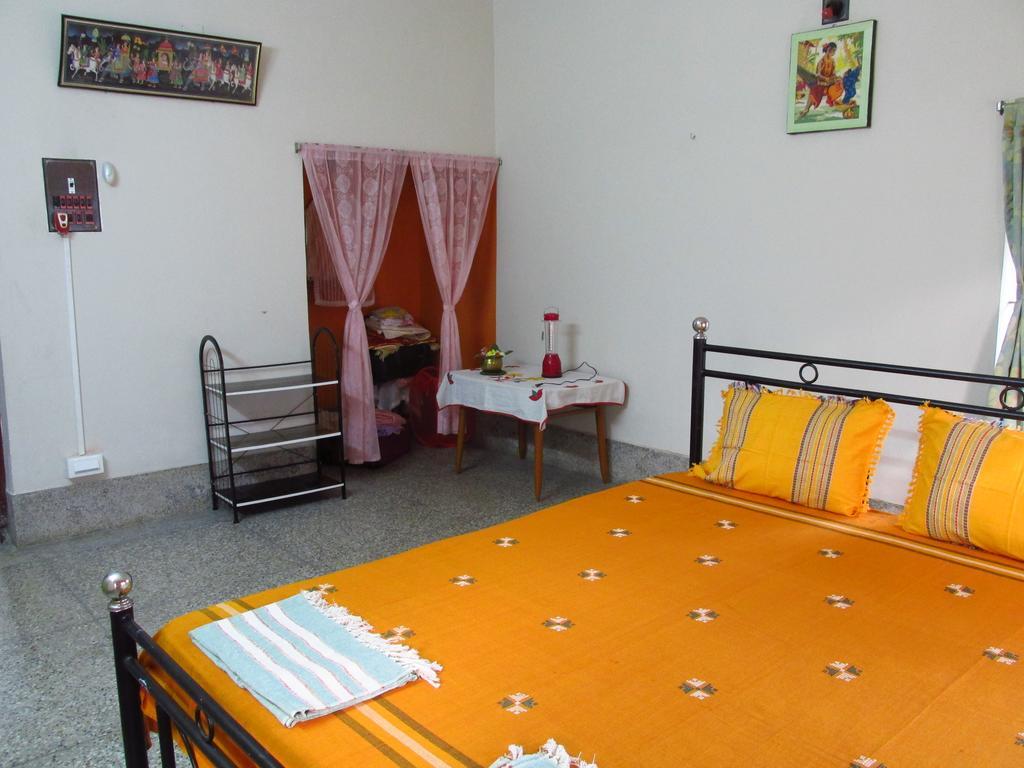 Pubali Homestay โบลปูร์ ภายนอก รูปภาพ