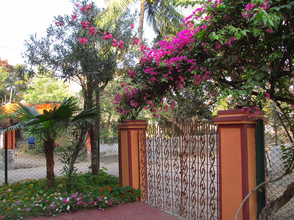 Pubali Homestay โบลปูร์ ภายนอก รูปภาพ